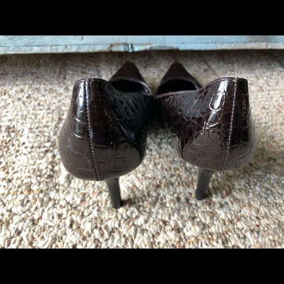 Beautiful heels by Merona in size 10. - Picture 3 of 4